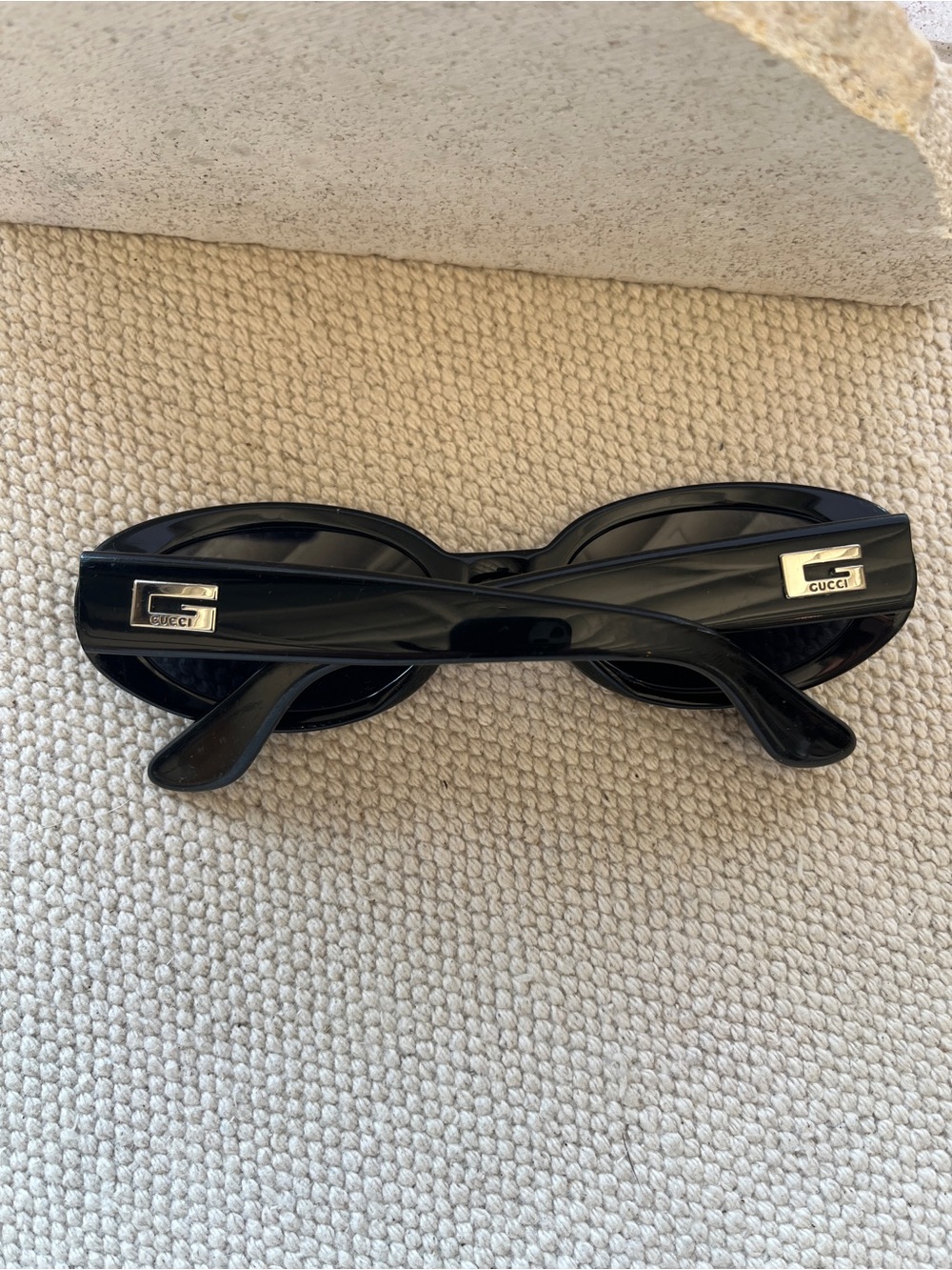 Gucci Black Round Acetate Sunglasses with Silver G Accent - Picture 5 of 7
